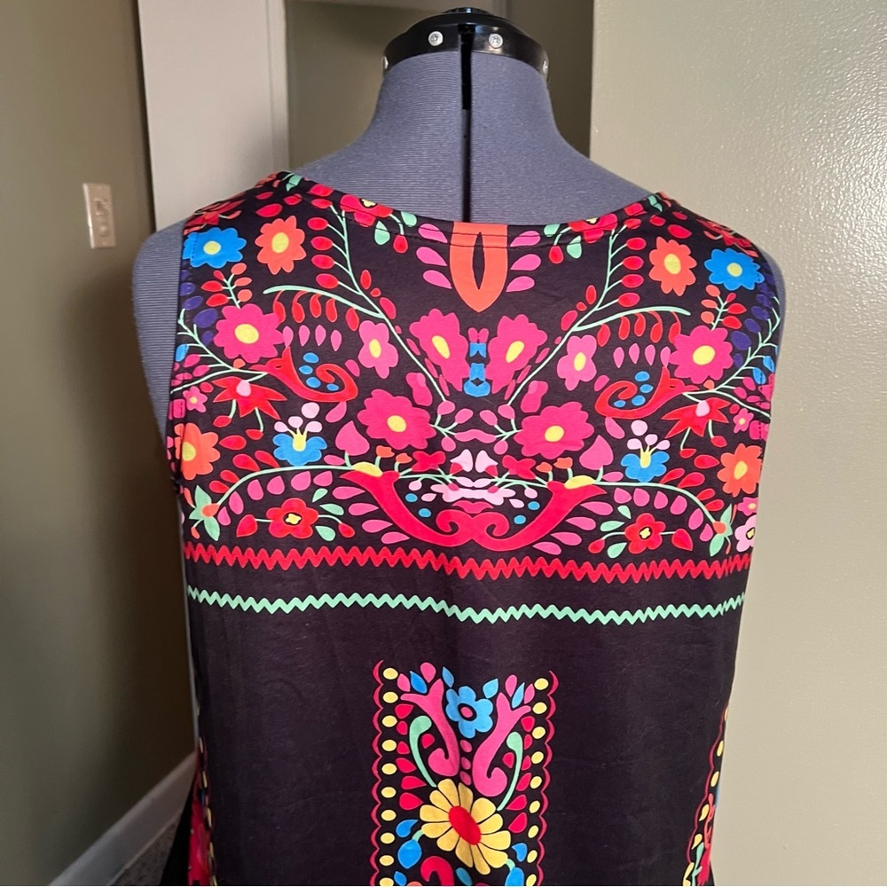 Tank Top Black Scoop Neck Mexican Floral 2XL - Picture 6 of 9